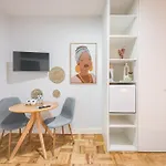 Magnolia אכסניה